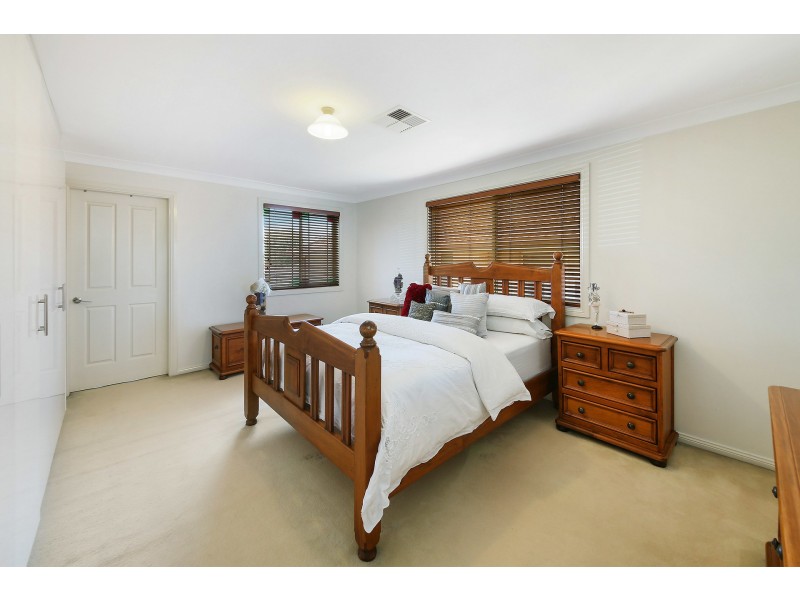 16 Crosslands Street, Merrylands NSW 2160