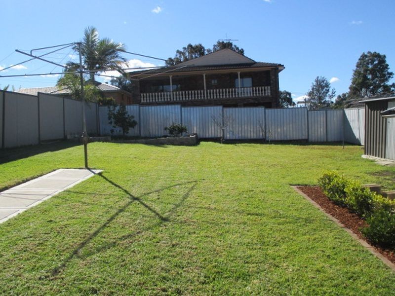 73 Magower Road, Girraween NSW 2145