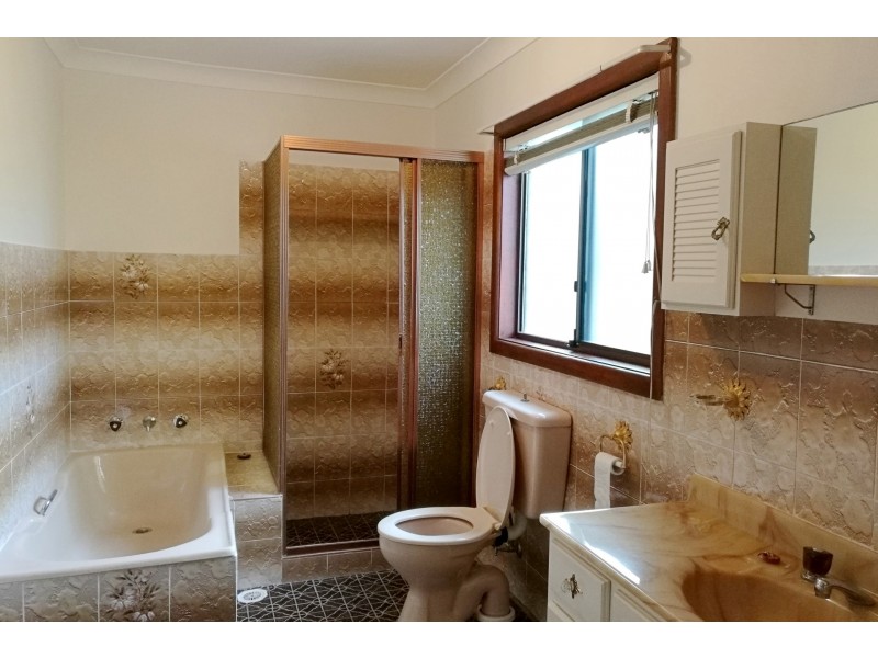 8 Stuart Street, Granville NSW 2142