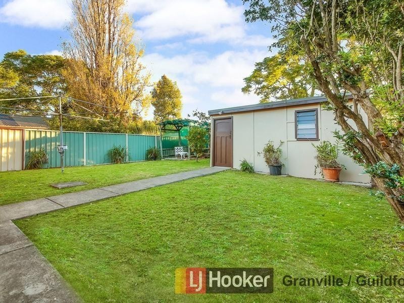 8 Stuart Street, Granville NSW 2142