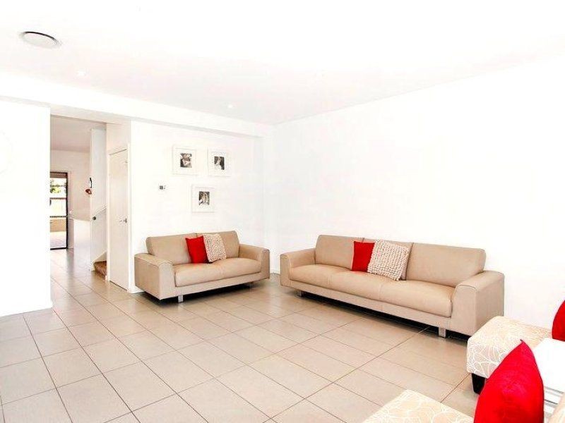 2/24 Markey Street, Guildford NSW 2161