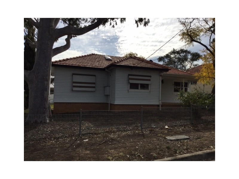 9 Clyde Street, Guildford NSW 2161