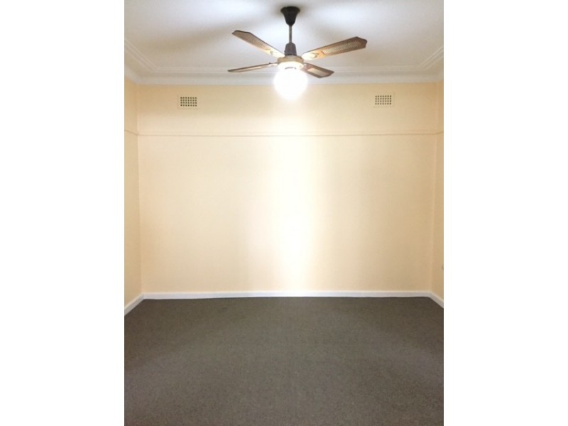 9 Clyde Street, Guildford NSW 2161