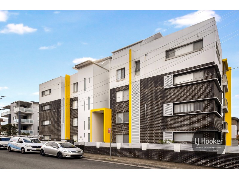 12/29-31 Cross Street, Guildford NSW 2161