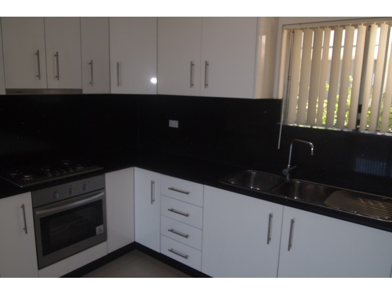 15/139-143 Waterloo Road, Greenacre NSW 2190