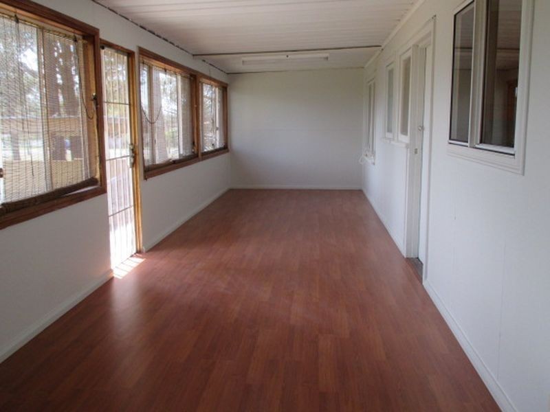 1 Van Dieman Crescent, Fairfield West NSW 2165