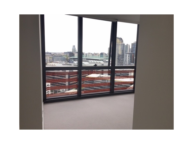 2012/883 Collins Street, Docklands VIC 3008