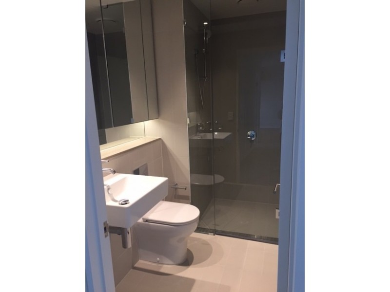 2012/883 Collins Street, Docklands VIC 3008