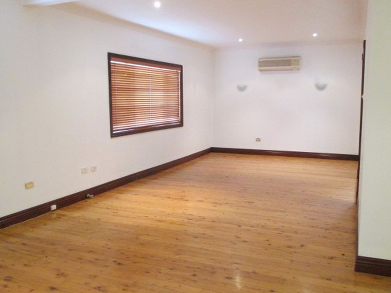 205 George Street, Parramatta NSW 2150