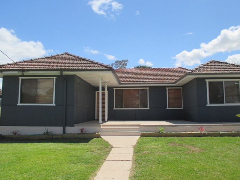 5 Carnation Street, Guildford NSW 2161
