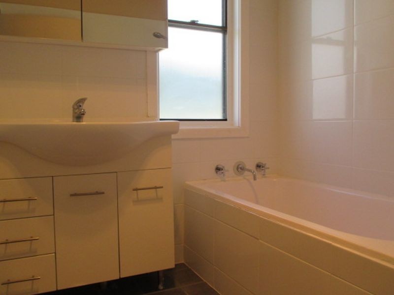 5 Carnation Street, Guildford NSW 2161