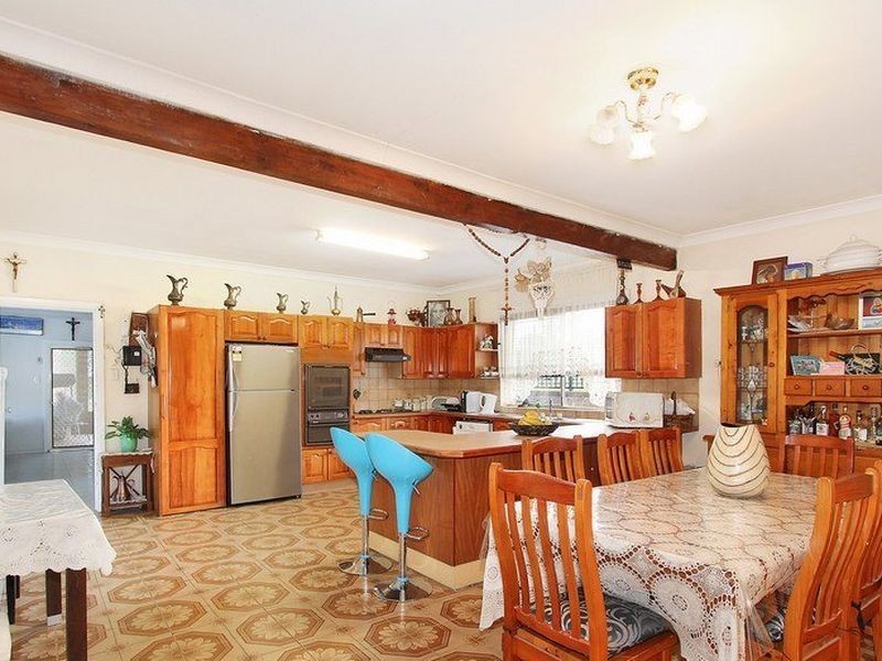 86 Woodstock Street, Guildford NSW 2161