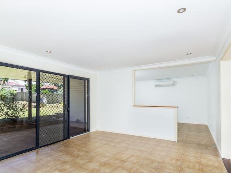 22 Edna Avenue, Merrylands NSW 2160