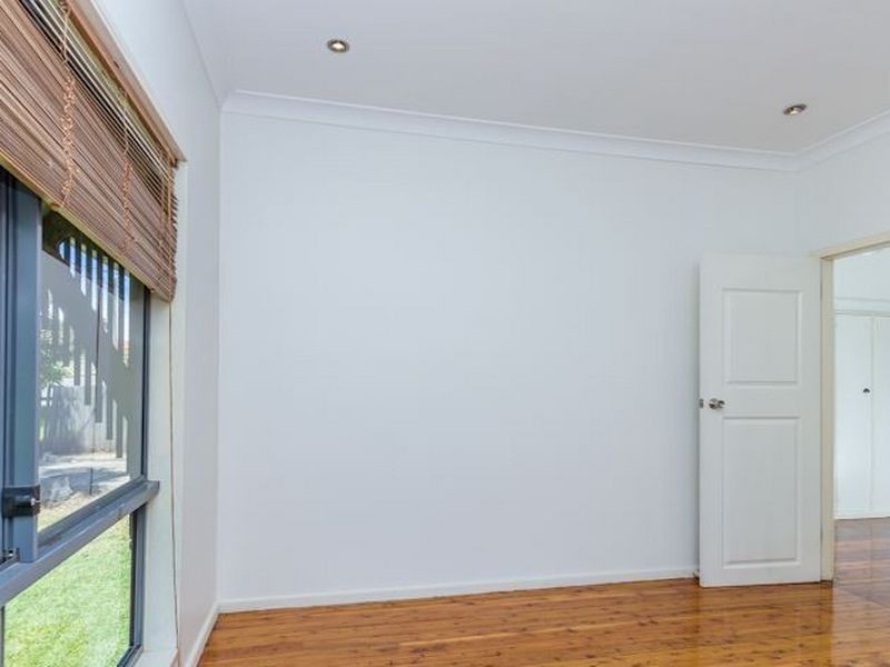 22 Edna Avenue, Merrylands NSW 2160