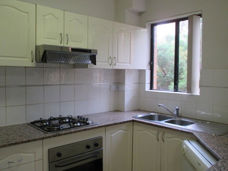 10/33 Neil Street, Merrylands NSW 2160