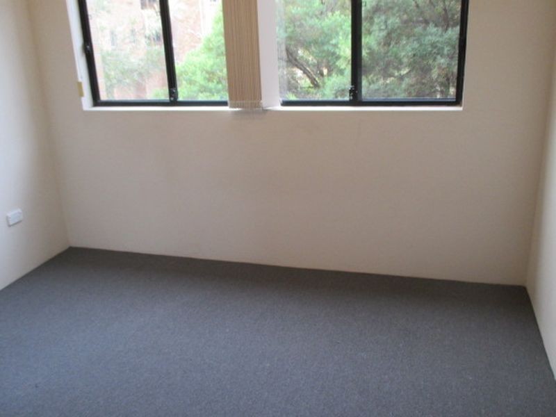 10/33 Neil Street, Merrylands NSW 2160