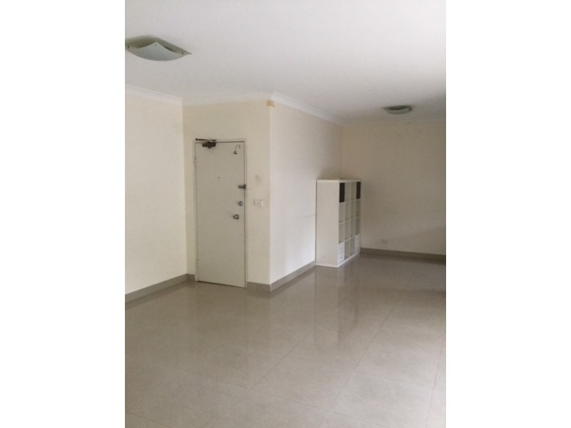 35/11 Louis Street, Granville NSW 2142