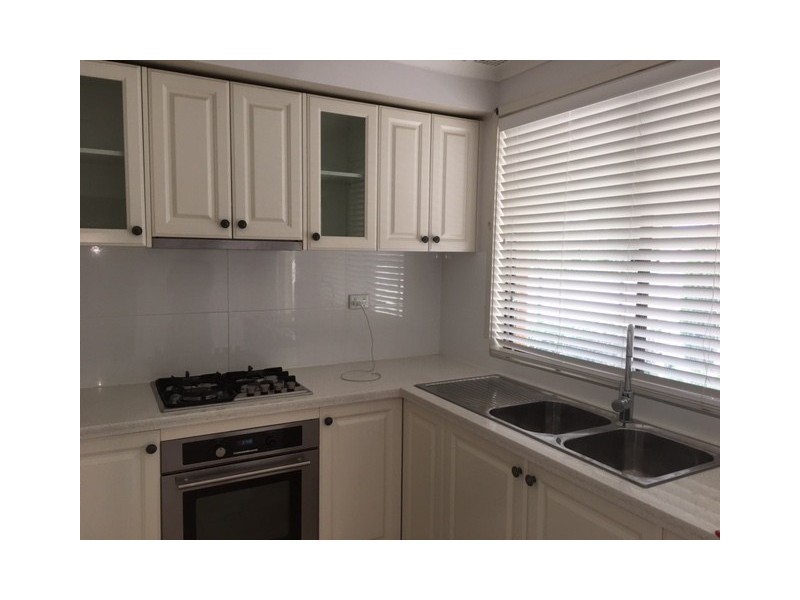 7 Woodland Avenue, Bossley Park NSW 2176