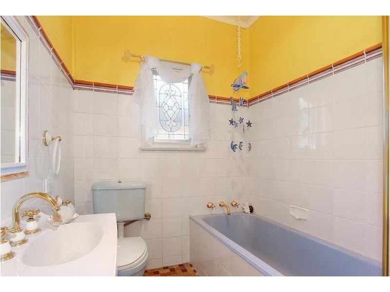 5 Mills Street, Merrylands NSW 2160