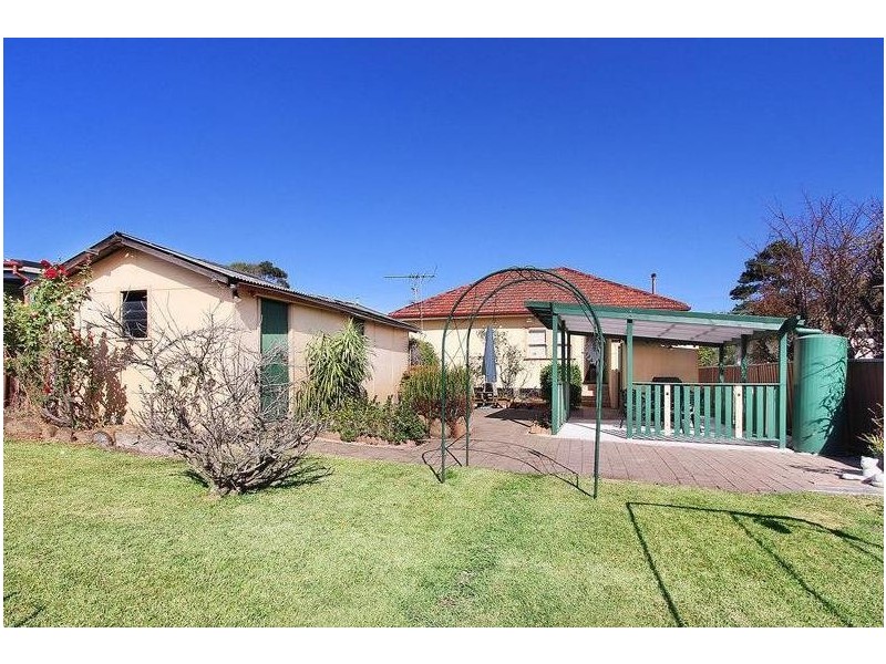 5 Mills Street, Merrylands NSW 2160