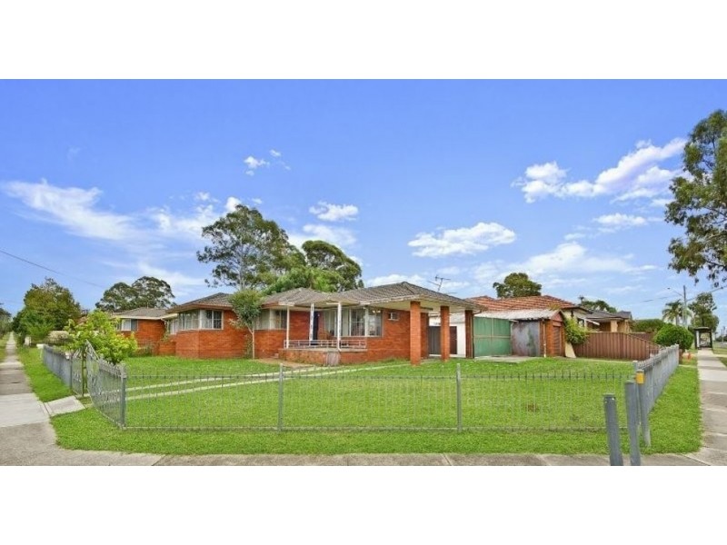 1 Montgomery Avenue, Granville NSW 2142