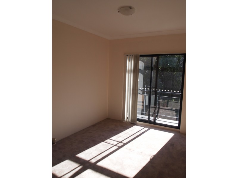 12/43-49 Bowden Street, Harris Park NSW 2150