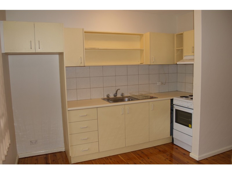 1/137 Military Road, Guildford NSW 2161