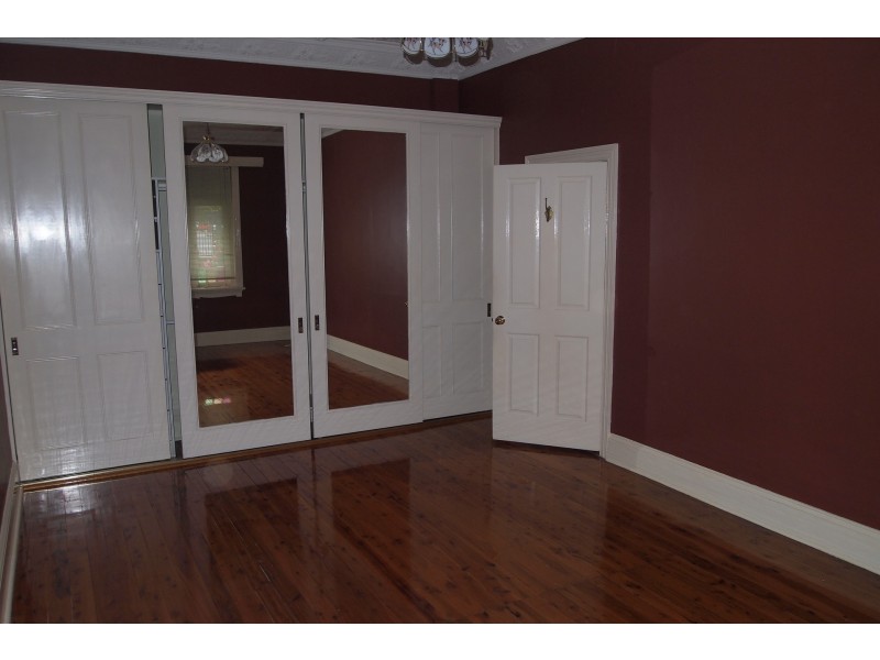 93 The Avenue, Granville NSW 2142