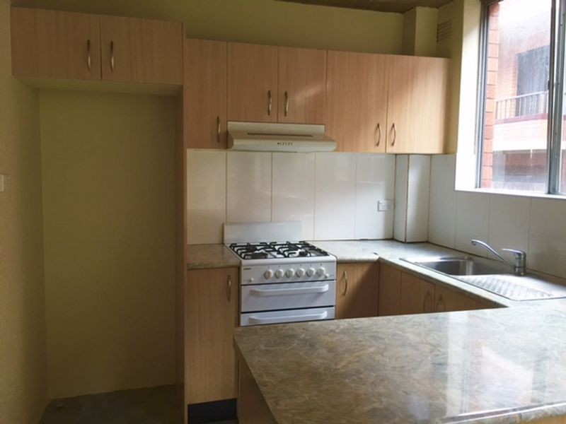 2/15 Blaxcell Street, Granville NSW 2142