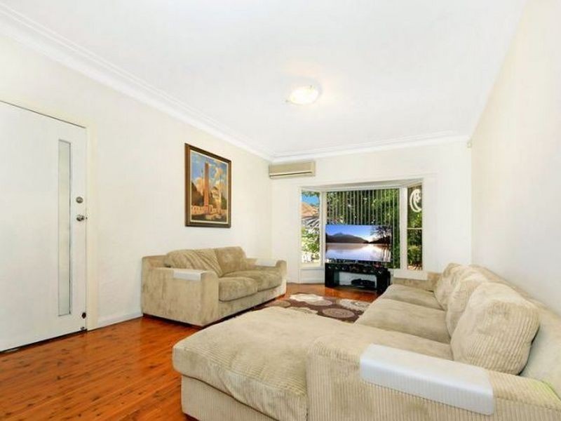 223 Robertson Street, Guildford NSW 2161