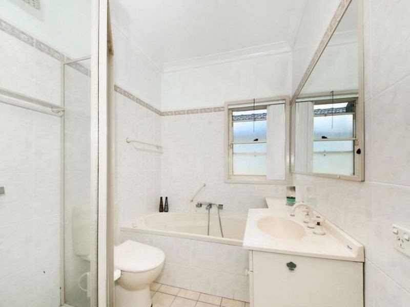 223 Robertson Street, Guildford NSW 2161