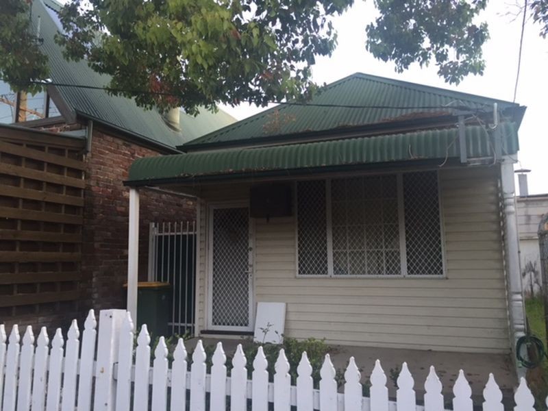 10 William Street, Granville NSW 2142