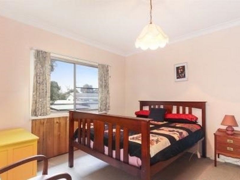 27 Orchid Street, Guildford NSW 2161