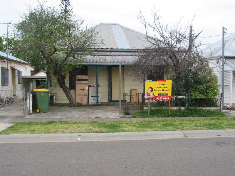 13 Hewlett Street, Granville NSW 2142