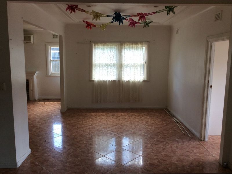 135 The Avenue, Granville NSW 2142