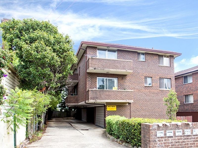 2/20 Jamieson Street, Granville NSW 2142