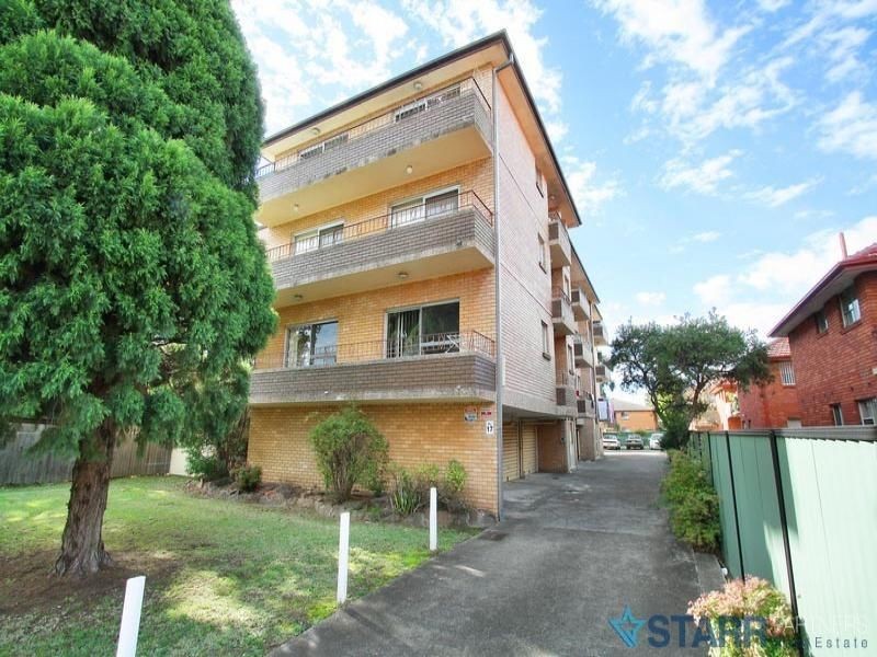 1/17 Blaxcell Street, Granville NSW 2142