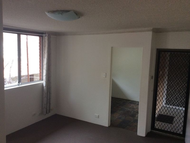 6/26 Hutchinson Street, Granville NSW 2142