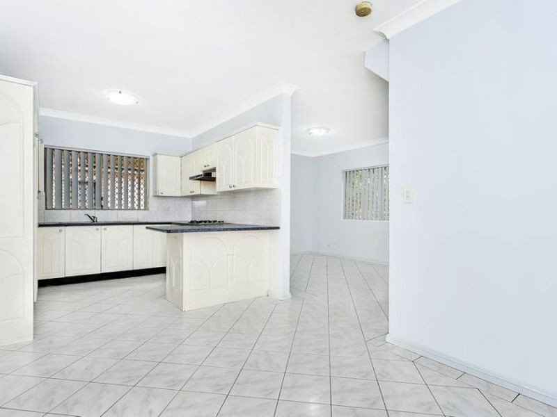 5/149 Blaxcell Street, Granville NSW 2142
