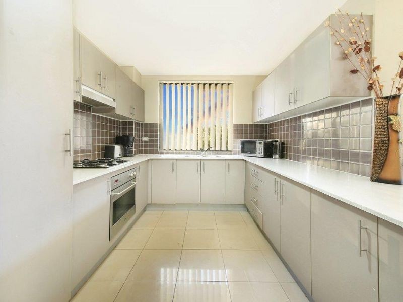 12/10-12 Wingello Street, Guildford NSW 2161