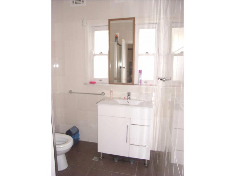 16 Woodstock Street, Guildford NSW 2161