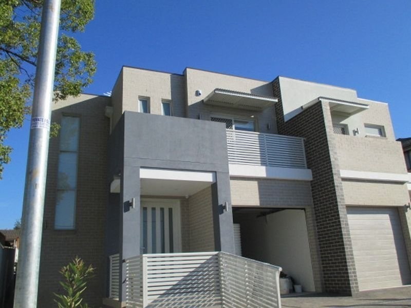 11A Emert Street, Wentworthville NSW 2145