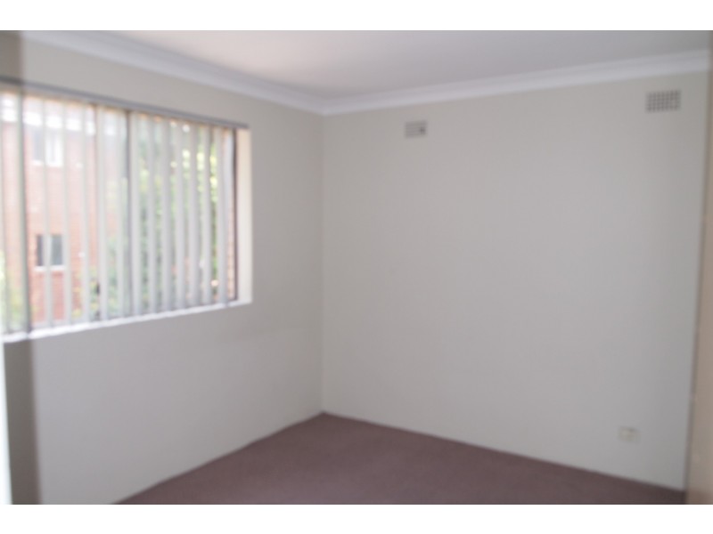 4/16 Clyde Street, Granville NSW 2142