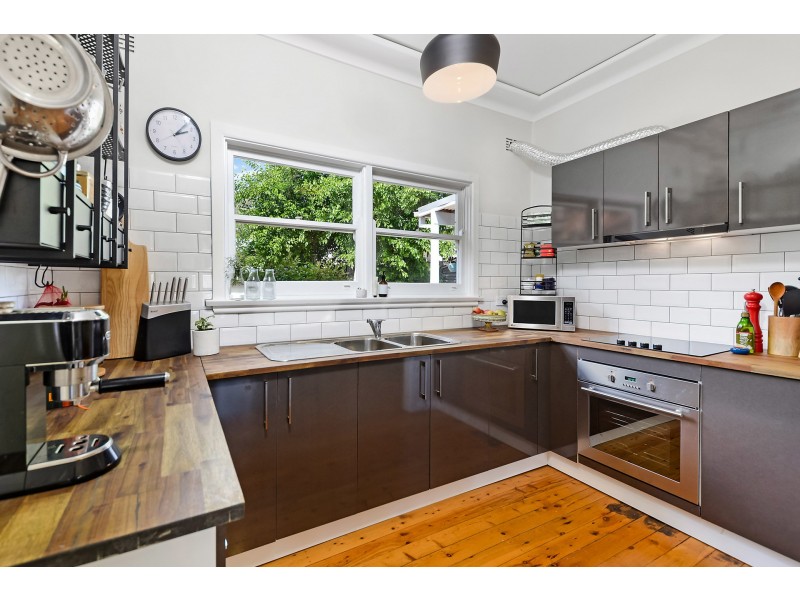 81 Queen Street, Guildford NSW 2161