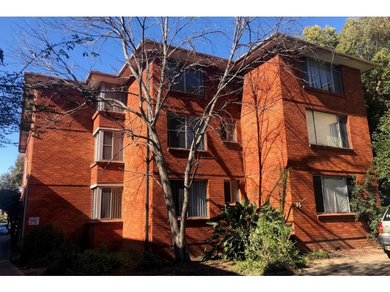 2/15 Blaxcell Street, Granville NSW 2142