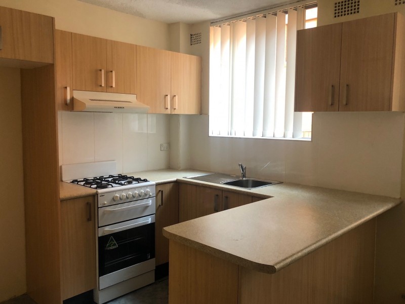 2/15 Blaxcell Street, Granville NSW 2142