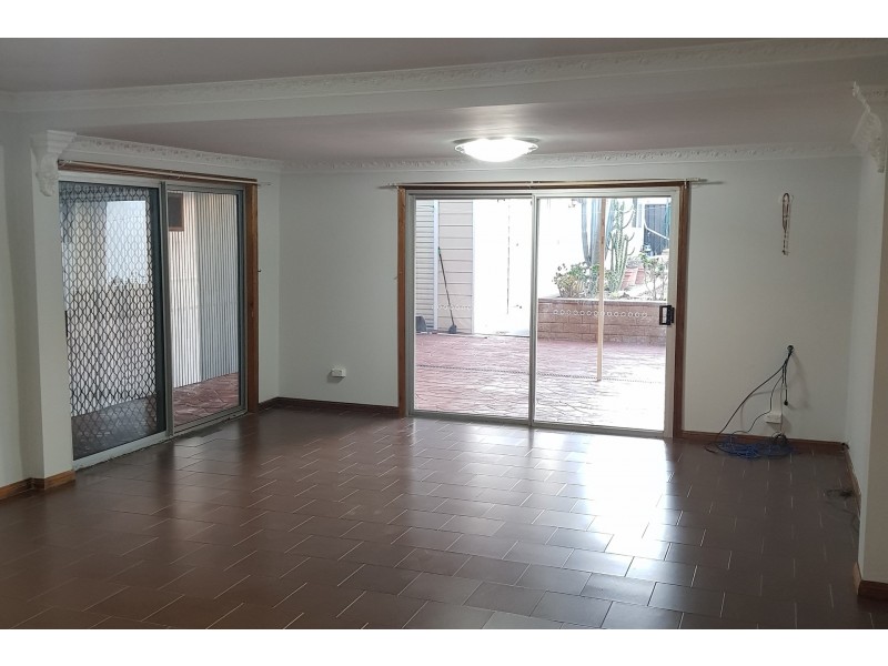 70 The Avenue, Granville NSW 2142