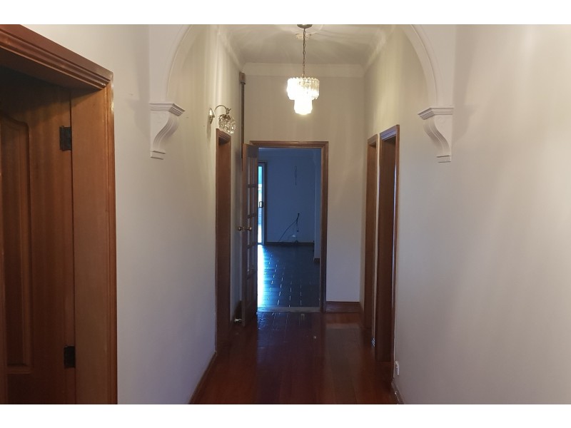 70 The Avenue, Granville NSW 2142