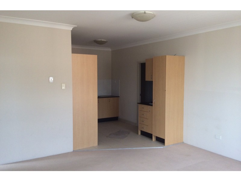 11/9 Wingello Street, Guildford NSW 2161