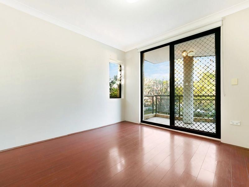 2/18-20 Blaxcell Street, Granville NSW 2142